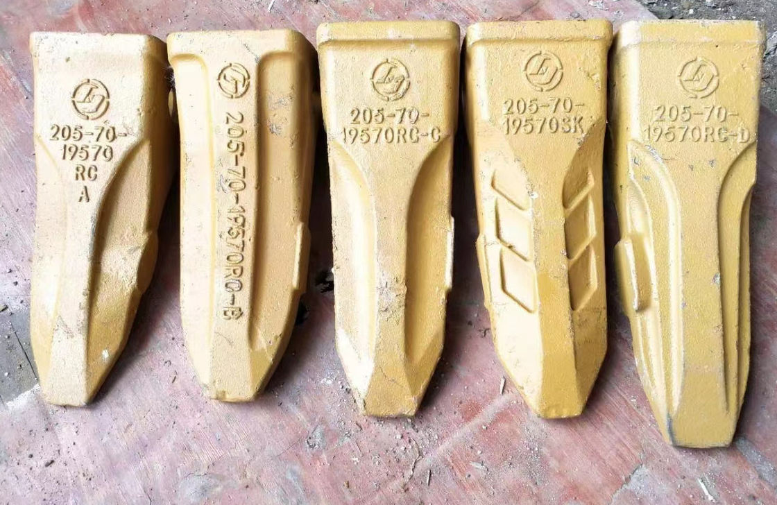 PC200 এক্সক্যাভারেটর রক দাঁত কাঠামো কাস্টিং 205-70-19570 নির্মাণ কাজের জন্য