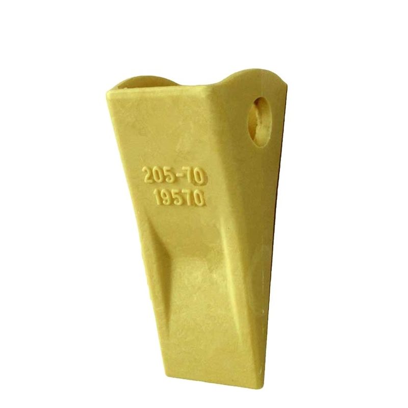 চীন তৈরি গরম বিক্রয় PC200-6 ক্রলার খননকারী খুচরা যন্ত্রাংশ বালতি দাঁত 205-70-19570