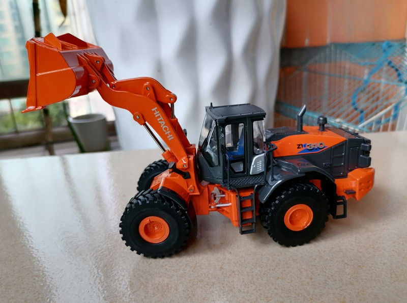 সত্যিকারের 1/50 হিটাচি ZAXIS250LC-5 ZX200 ZX350LC-6 এক্সক্যাভেটর ডাইকাস্ট মডেল খেলনা
