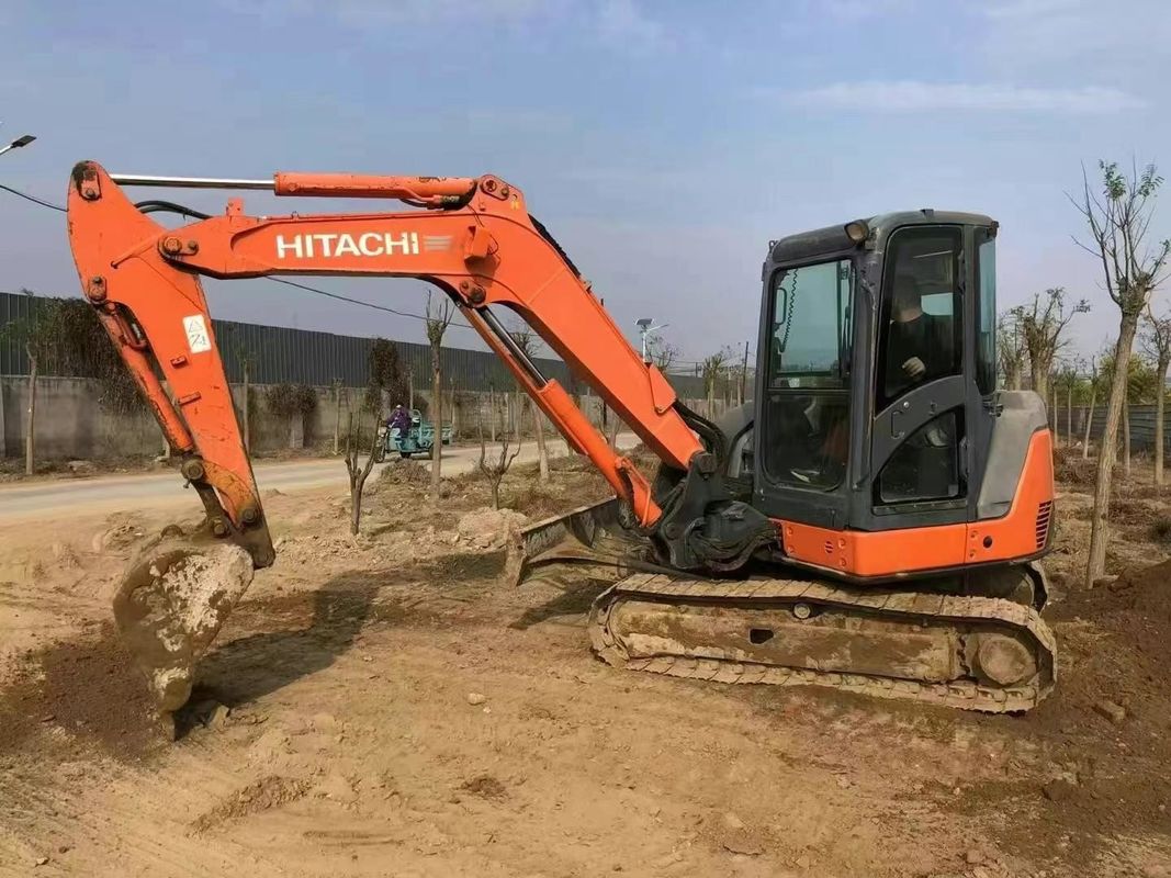 ব্যবহৃত হিটাচি ZX60-3F মিনি খননকারী 6 টন কম ঘন্টা পূর্ণ সেবা নির্মাণ ল্যান্ডস্কেপিং