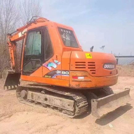 ব্যবহৃত Doosan DH80 মিনি এক্সক্যাভেটর 8 টন সিই আইএসও ল্যান্ডস্কেপিং ইউটিলিটি কাজের জন্য