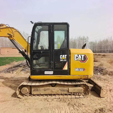 ব্যবহৃত CAT 305.5E2 মিনি খননকারী 27.2kN আর্ম খনন শক্তি কম্প্যাক্ট শক্তিশালী জলবাহী ইউনিট