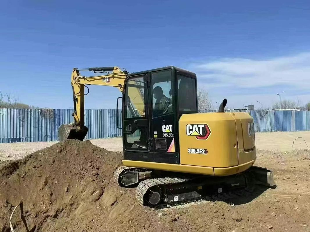 ব্যবহৃত CAT 305 মিনি এক্সক্যাভেটর কম ঘন্টা যাচাই 1 বছরের ওয়ারেন্টি সিই সার্টিফাইড নির্ভরযোগ্য