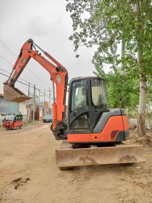 ব্যবহৃত হিটাচি ZX75-US Excavator 7.5 টন মিনি Digger নির্মাণ মেশিন প্রস্তুত কাজ