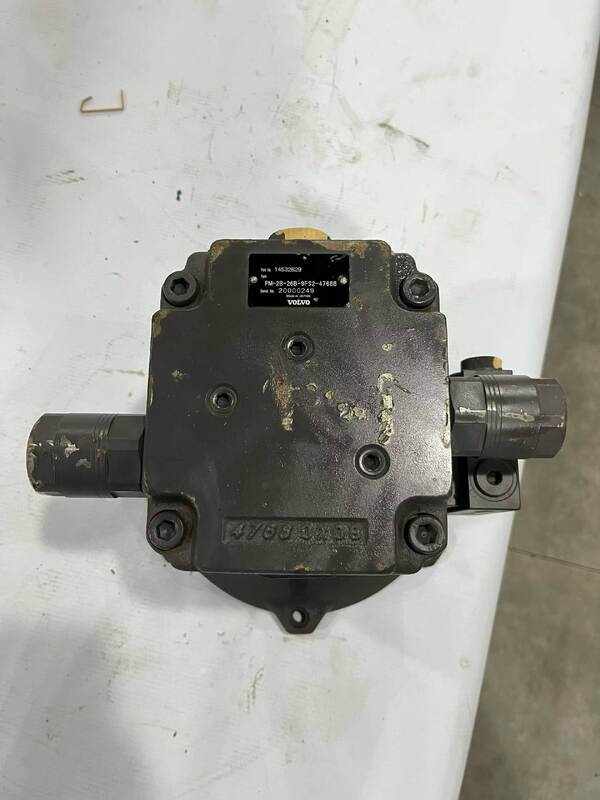 14532629 সুইং ডিভাইস সুইং রোটারি মোটর জন্য EC55 EC60 EW55 এক্সক্যাভেটর রিপেয়ার পার্ট PM-2B-26B-9FS2-4768B